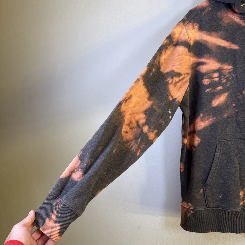 The North Face Gray Pullover Hoodie Mens L‎ Sweatshirt Activewear Y2K Tie Dye
